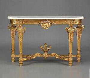 Spotlight on: Louis XVI furniture